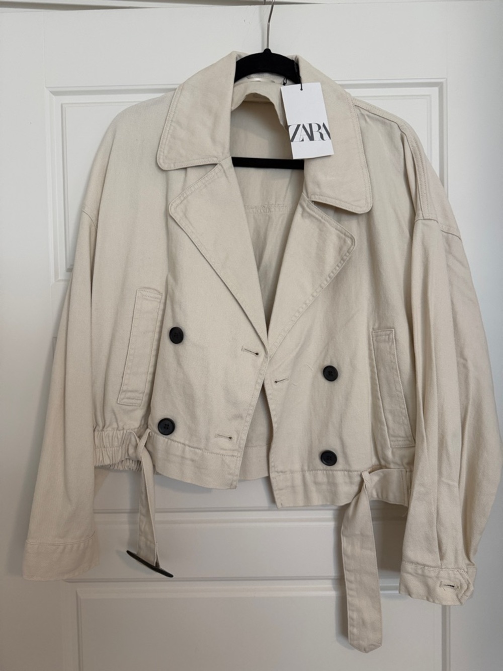 ZARA Cream Double-Breasted Cropped Trench Jacket
